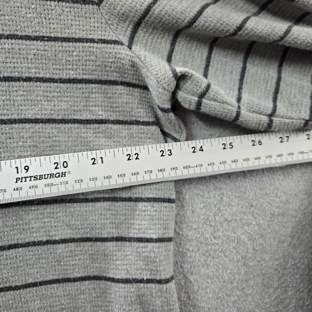 Abercrombie & Fitch Men Sweater 2XL Gray Striped Y2K Muscle Logo Moose Embroider